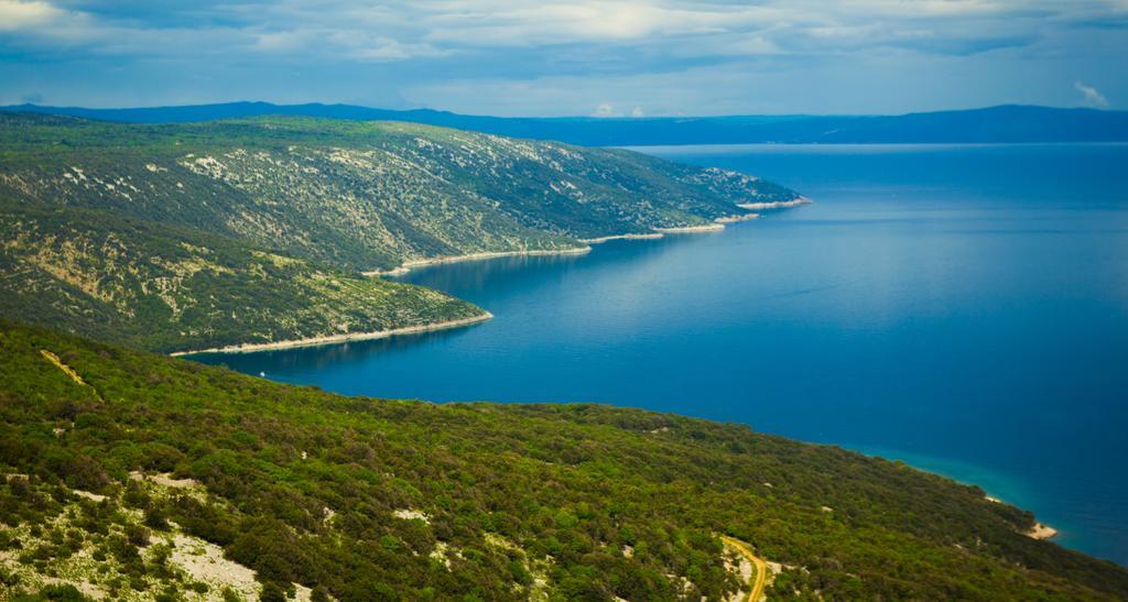 Martinšćica Hotel Zlatni Lav المظهر الخارجي الصورة