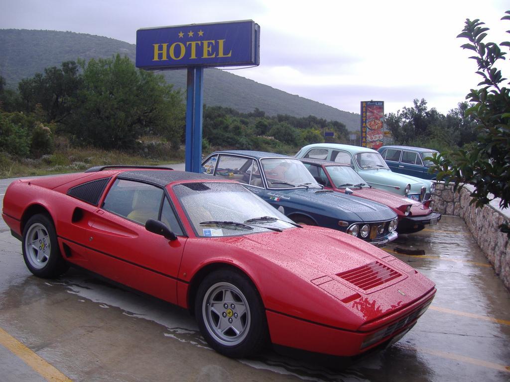 Martinšćica Hotel Zlatni Lav المظهر الخارجي الصورة