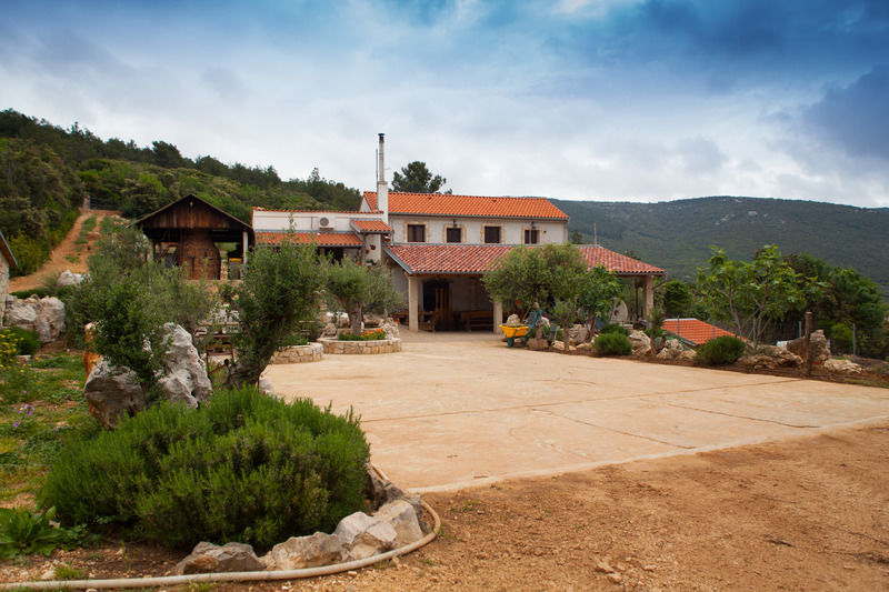 Martinšćica Hotel Zlatni Lav المظهر الخارجي الصورة