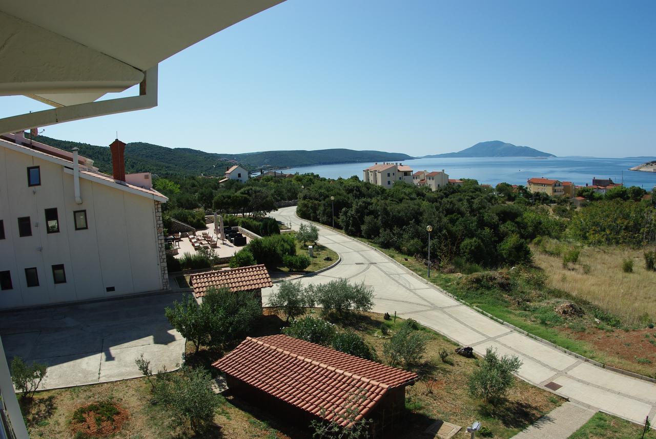 Martinšćica Hotel Zlatni Lav المظهر الخارجي الصورة